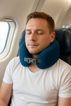 Poduszka podróżna EASY NAP średnia niebieska + opaska na oczy